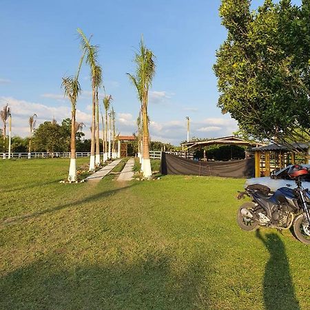 Rancho De Puerto Espejo Agrohotel Armenia  Extérieur photo